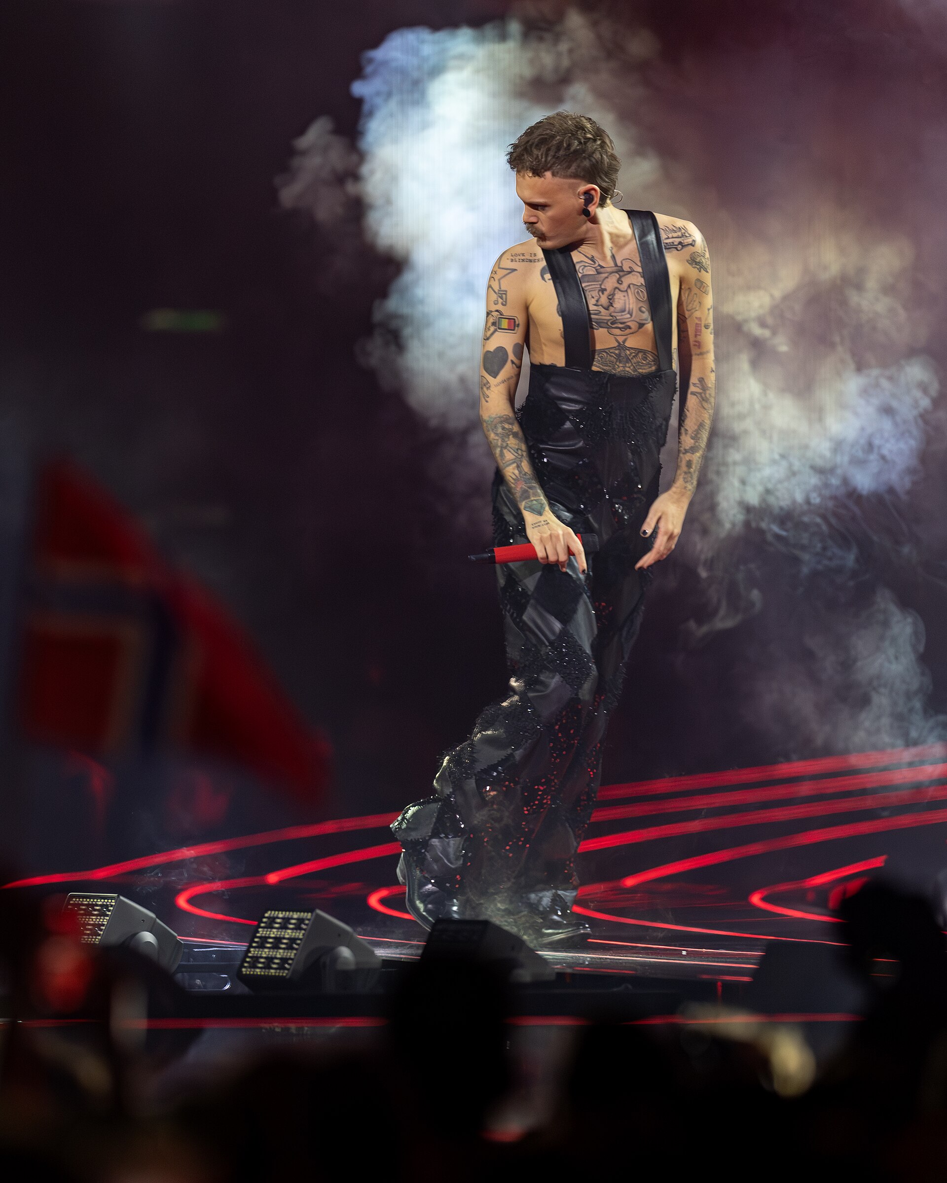 JONAS LOVV performing  YA YA YA, representing Norway in the 2nd Semi Final of the 2026 Eurovision Song Contest in Vienna