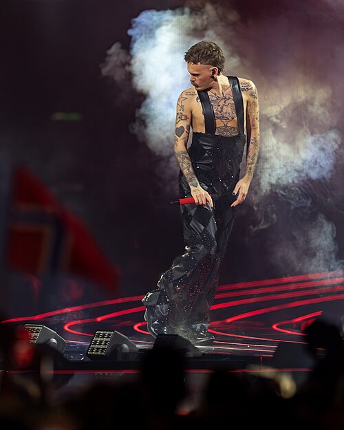 JONAS LOVV performing  YA YA YA, representing Norway in the 2nd Semi Final of the 2026 Eurovision Song Contest in Vienna