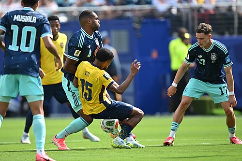 EAST RUTHERFORD, UNITED STATES - June 25: Jonathan Tah #4 of Germany is in action against Pedro Vite #15 of Ecuador during the FIFA World Cup 2026 Group E match between Ecuador  and  Germany on June 25, 2026 MetLife Stadium, East Rutherford, New Jersey