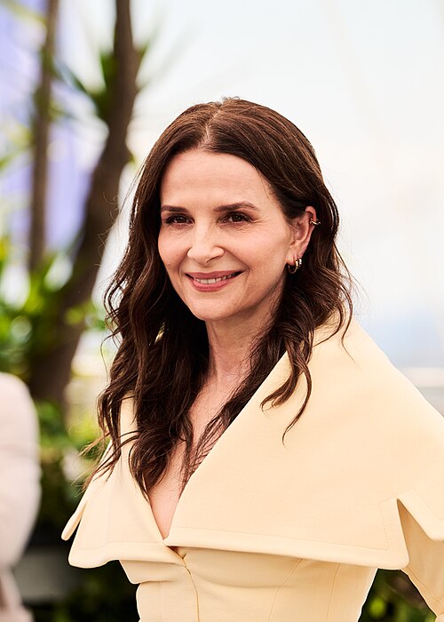 Juliette Binoche during a photocall at the 2025 Cannes Film Festival. They are part of the jury for the 2025 festival.