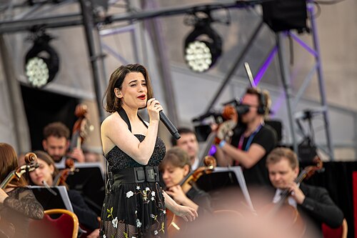 ESC 2026 Turquise Carpet 02