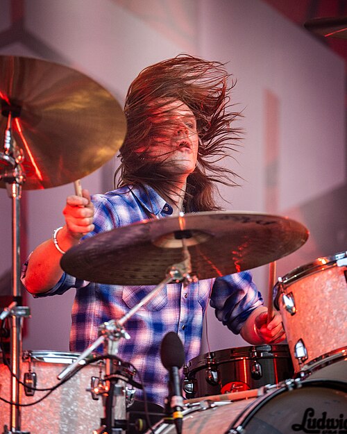 Kvelertak på Ravnedalen Live festival i Kristiansand, 2024.
Foto: Birgit Fostervold @knipselyst

CC: BY-SA 2.0