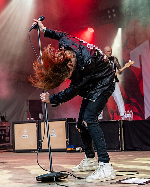 Kvelertak på Ravnedalen Live festival i Kristiansand, 2024.
Foto: Birgit Fostervold @knipselyst

CC: BY-SA 2.0