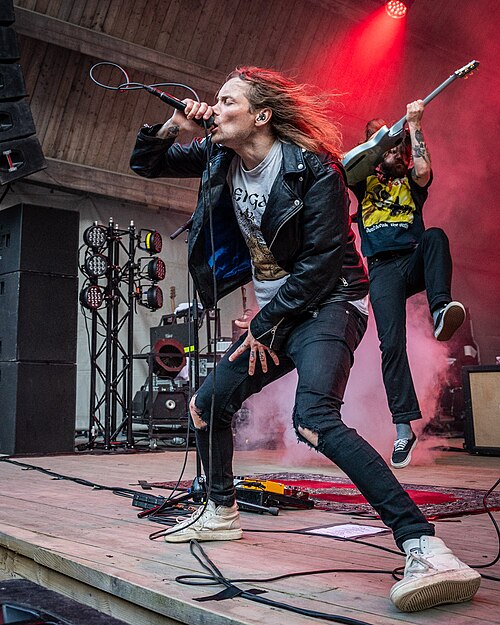 Kvelertak på Ravnedalen Live festival i Kristiansand, 2024.
Foto: Birgit Fostervold @knipselyst

CC: BY-SA 2.0
