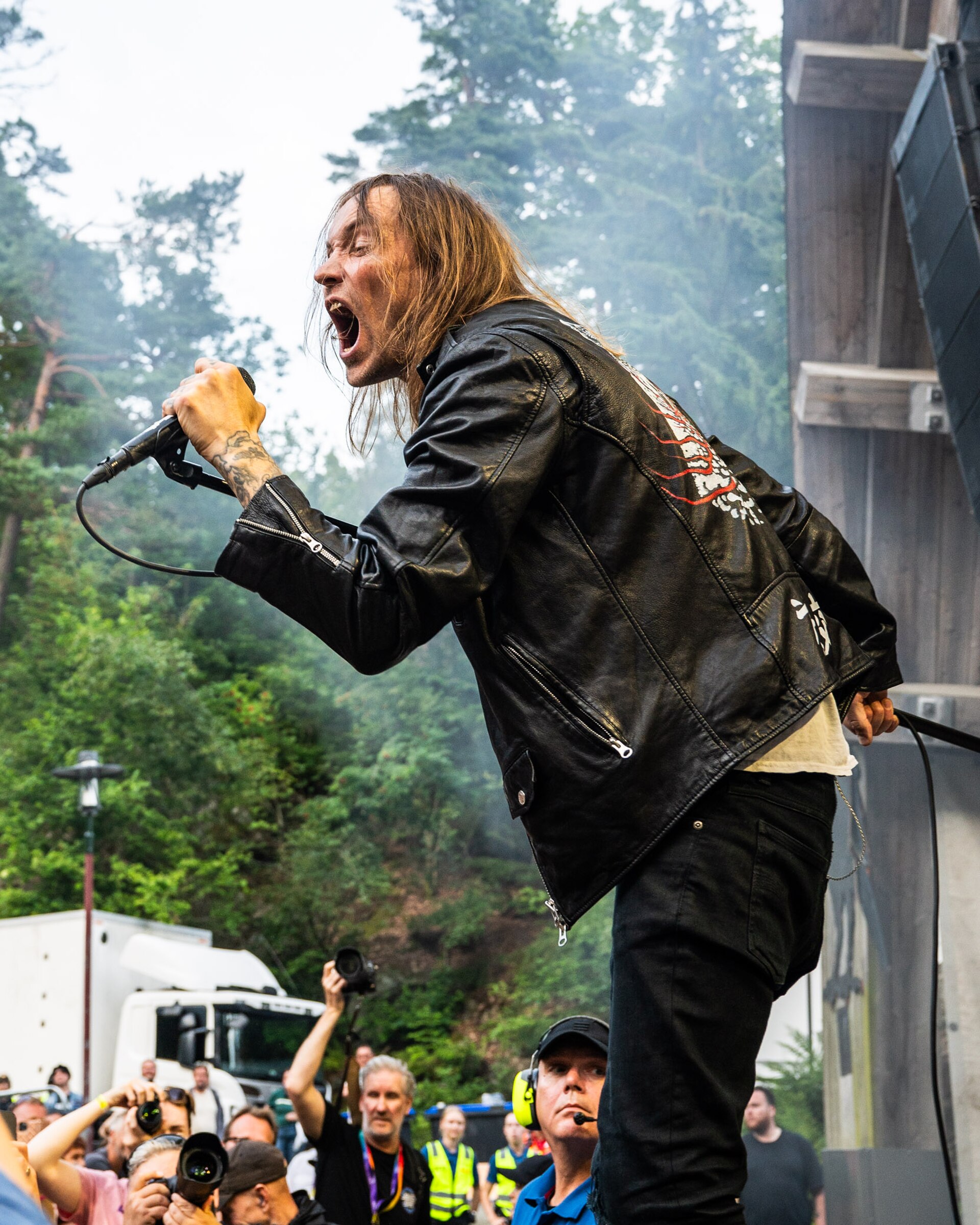 Kvelertak på Ravnedalen Live festival i Kristiansand, 2024.
Foto: Birgit Fostervold @knipselyst

CC: BY-SA 2.0