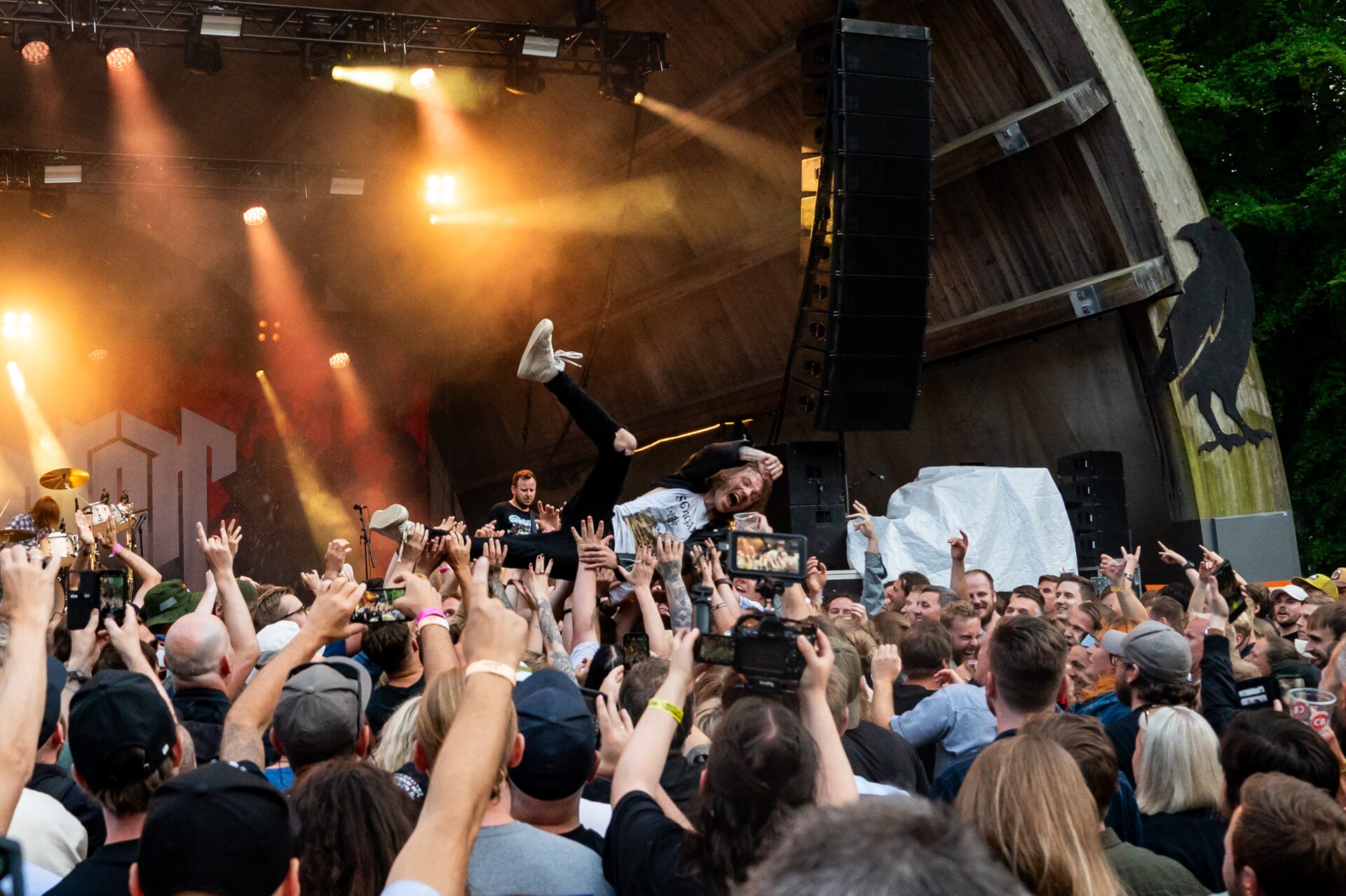 Kvelertak på Ravnedalen Live festival i Kristiansand, 2024.
Foto: Birgit Fostervold @knipselyst

CC: BY-SA 2.0
