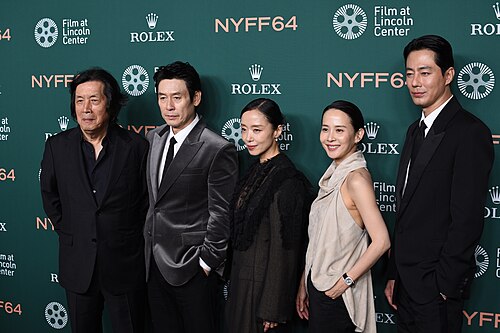Lee Chang-dong, Sul Kyung-gu, Jeon Do-yeon, Cho Yeo-jeong, and Zo In-sung at the 64th New York Film Festival in Alice Tully Hall