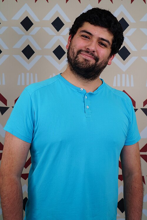 Luis Cristóbal Carrasco Gatica portrait at Wikimania 2025 WikiPortraits Studio