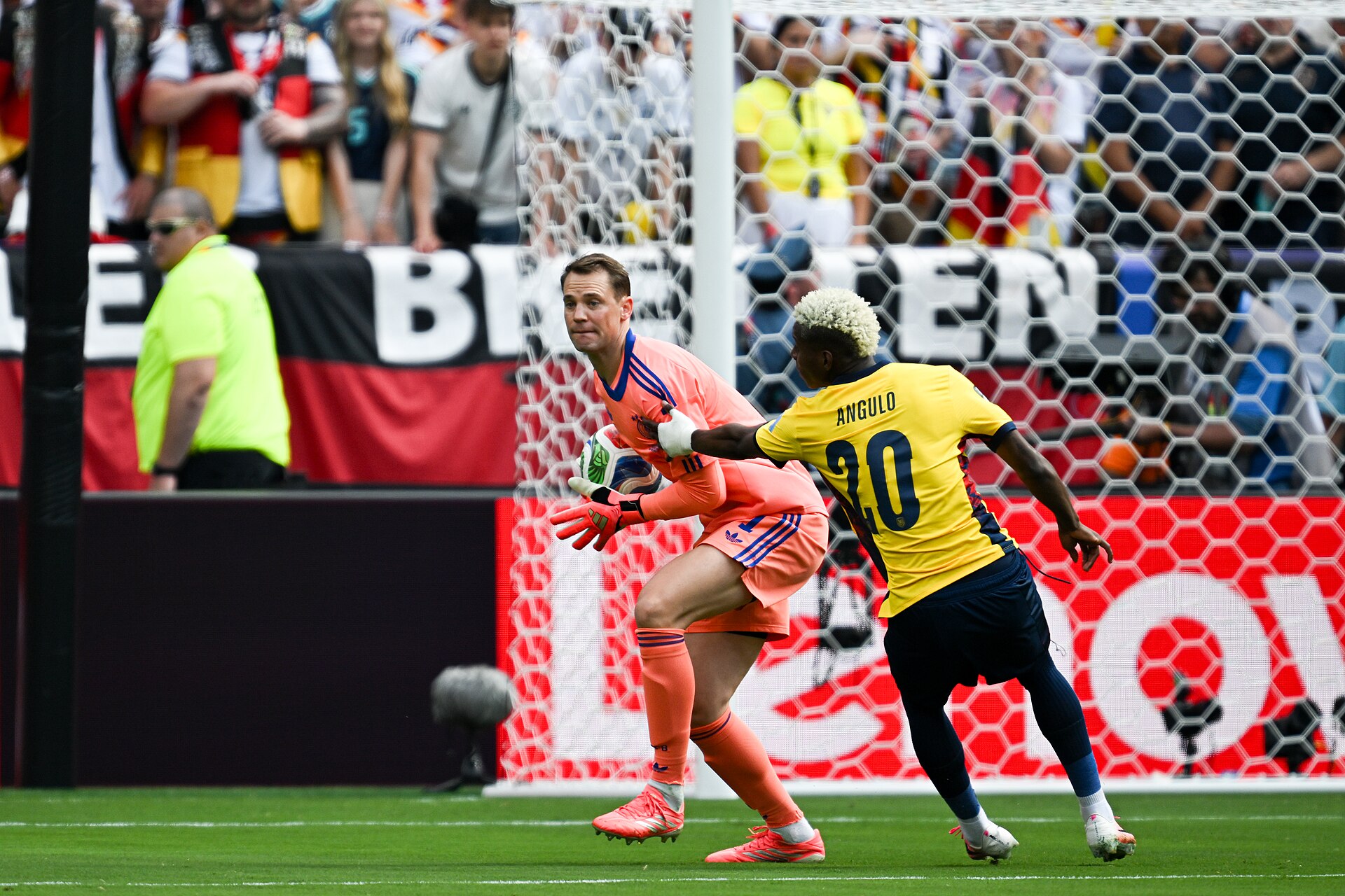EAST RUTHERFORD, UNITED STATES - June 25: Goalkeeper Manuel Neuer #1 of Germany is in action against Nilson Angulo #20 of Ecuador during the FIFA World Cup 2026 Group E match between Ecuador  and  Germany on June 25, 2026 MetLife Stadium, East Rutherford, New Jersey