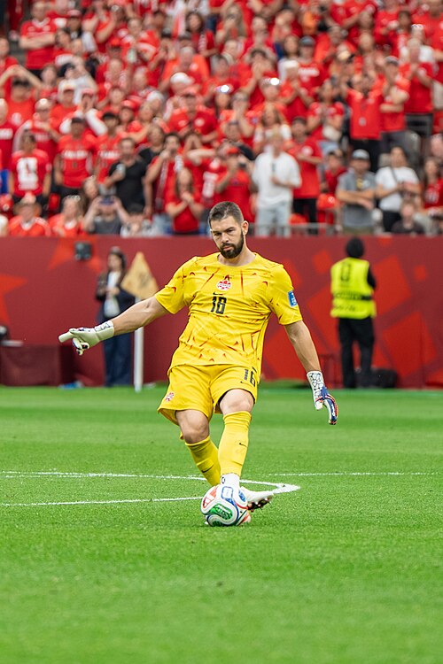 Maxime Crepeau during Canada v Qatar on 18 June 2026 at the 2026 FIFA World Cup