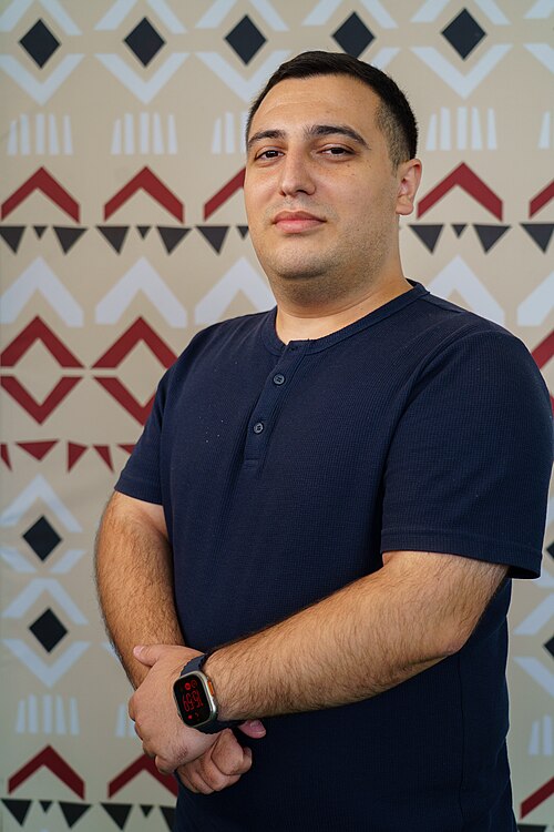 Mehman Ibragimov portrait at Wikimania 2025 WikiPortraits Studio