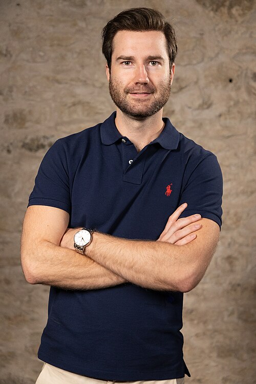 Michael Hillberg, Actor, at the WikiPortraits studio at the 2025 SXSW Festival.