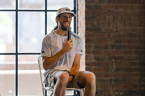 Michael Wardian, marathoner and ultra-marathoner speaking at Dominion Energy Riverrock on May, 16, 2026