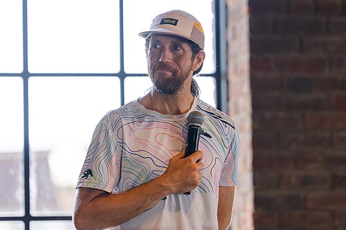 Michael Wardian, marathoner and ultra-marathoner speaking at Dominion Energy Riverrock on May, 16, 2026