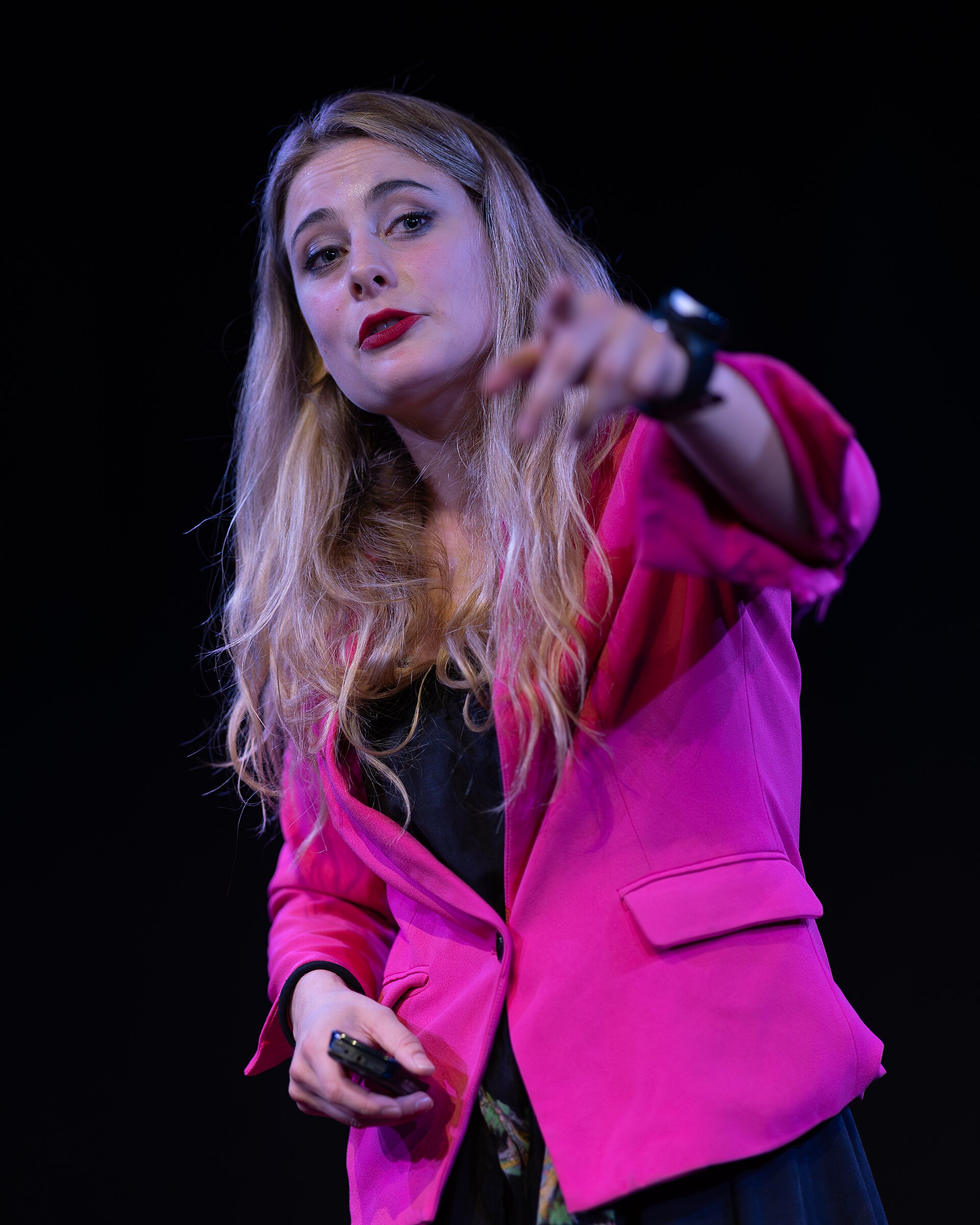 Miriam Cappa performing “Home Sweet Home” at the 2025 Edinburgh Festival Fringe.
