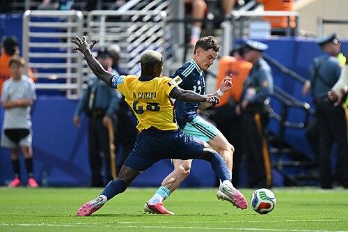 EAST RUTHERFORD, UNITED STATES - June 25: Moises Caicedo #23 of Ecuador is in action against Florian Wirtz #17 of Germany during the FIFA World Cup 2026 Group E match between Ecuador  and  Germany on June 25, 2026 MetLife Stadium, East Rutherford, New Jersey