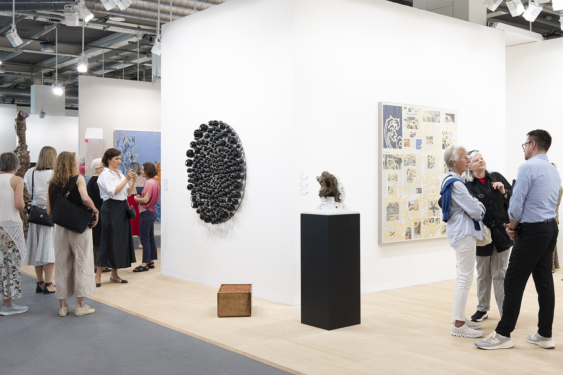 Neugeriemschneider Gallery J7 at Art Basel 2025