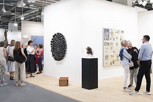 Neugeriemschneider Gallery J7 at Art Basel 2025