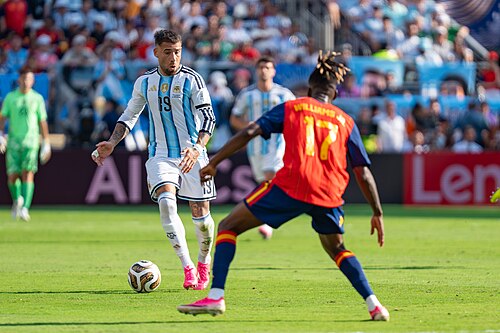 Nicolas Otamendi Nico Williams during Argentina vs Spain at the 2026 FIFA World Cup Final
