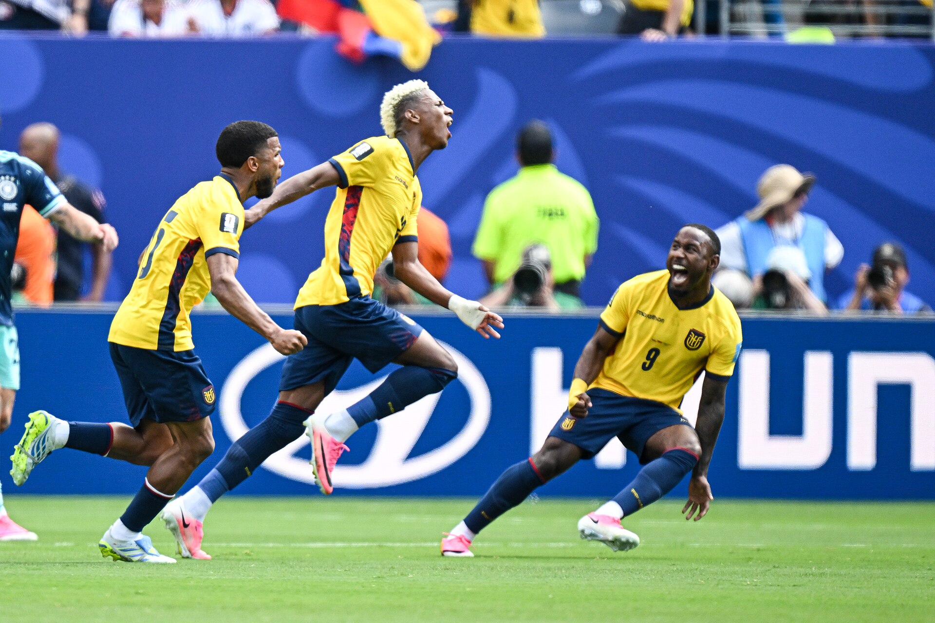 EAST RUTHERFORD, UNITED STATES - June 25: Nilson Angulo #20 of Ecuador and team mates react after scoring during the FIFA World Cup 2026 Group E match between Ecuador  and  Germany on June 25, 2026 MetLife Stadium, East Rutherford, New Jersey
