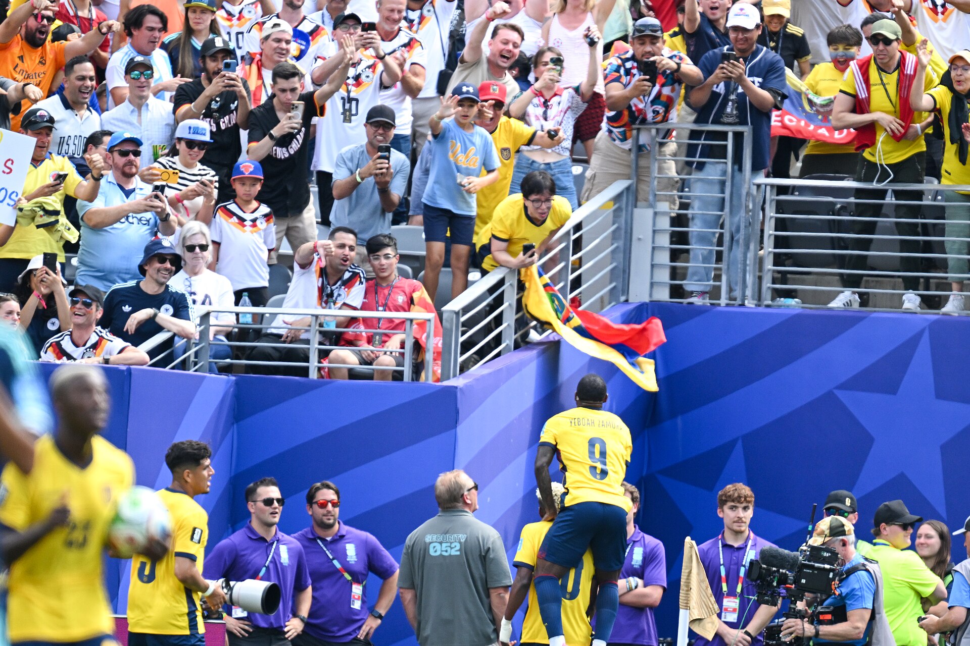 EAST RUTHERFORD, UNITED STATES - June 25: Nilson Angulo #20 of Ecuador and team mates react after scoring during the FIFA World Cup 2026 Group E match between Ecuador  and  Germany on June 25, 2026 MetLife Stadium, East Rutherford, New Jersey