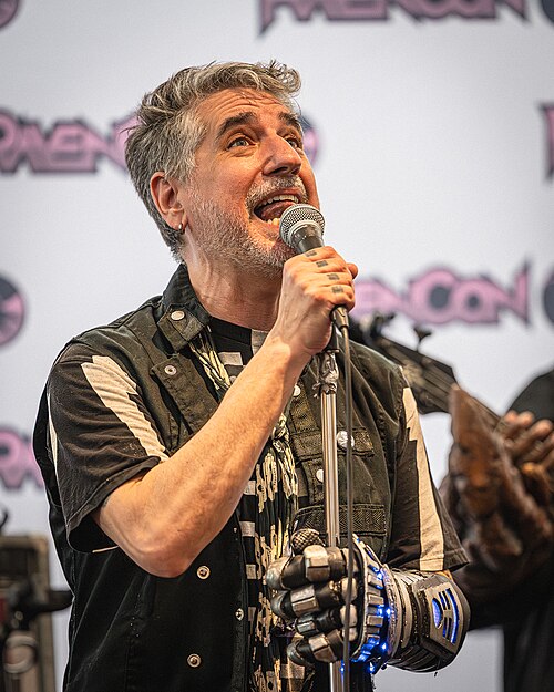 Noah Scalin performing with League of Space Pirates at RavenCon, April, 25, 2026