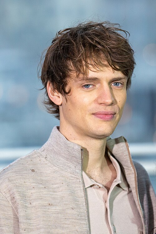 Oscar Lesage at 2025 Cannes Adami Photocall