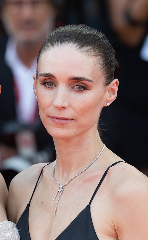 Kate Mara and Rooney Mara at the 83rd Venice International Film Festival