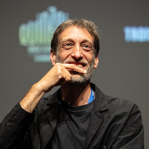 Sébastien Laudenbach at a photo call at the 2026 Cannes Film Festival