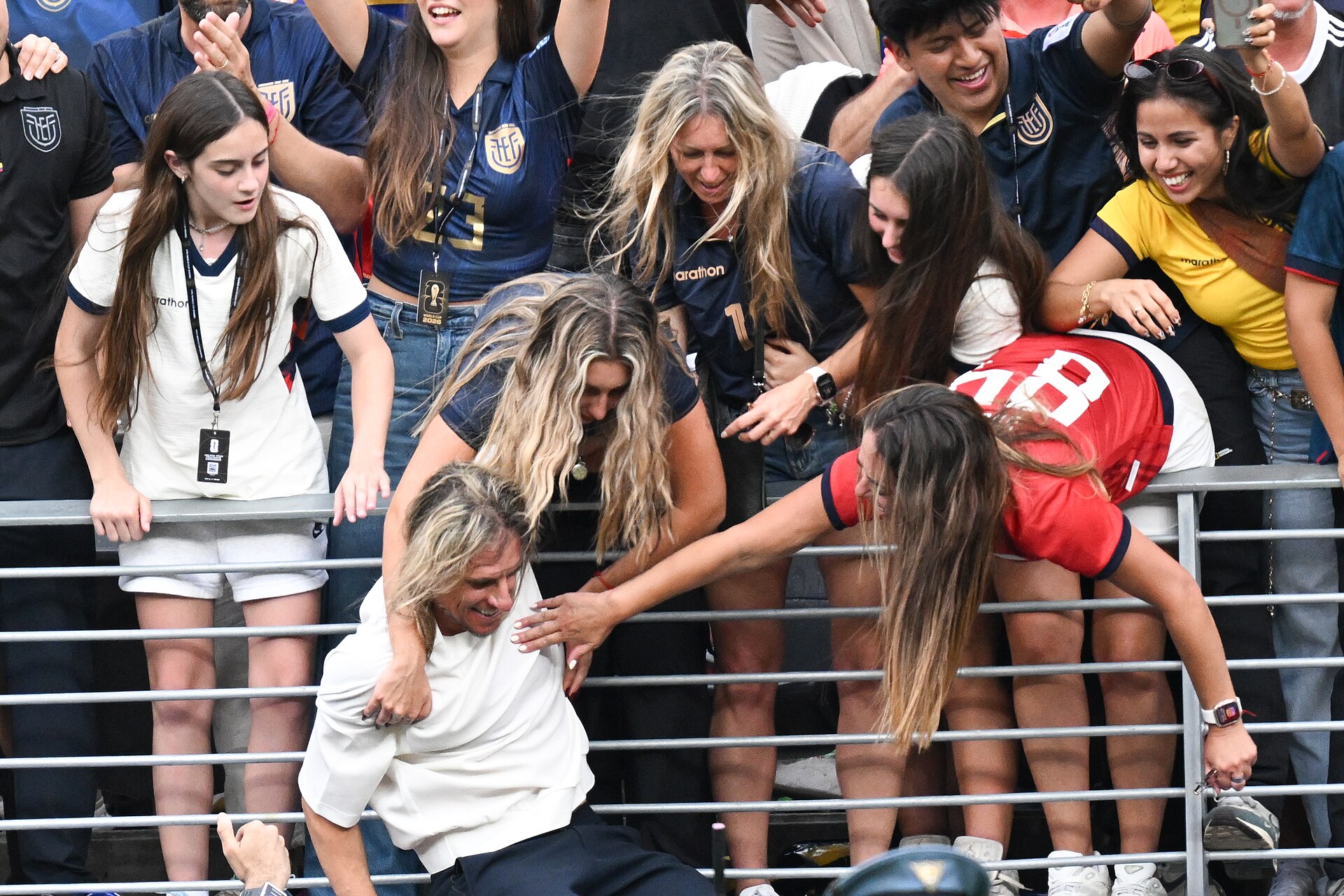 EAST RUTHERFORD, UNITED STATES - June 25: Sebastian Beccacece, Head Coach of Ecuador, celebrates victory with the fans after the FIFA World Cup 2026 Group E match between Ecuador and Germany on June 25, 2026 MetLife Stadium, East Rutherford, New Jersey