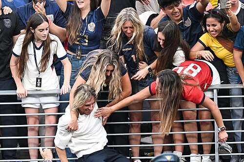EAST RUTHERFORD, UNITED STATES - June 25: Sebastian Beccacece, Head Coach of Ecuador, celebrates victory with the fans after the FIFA World Cup 2026 Group E match between Ecuador and Germany on June 25, 2026 MetLife Stadium, East Rutherford, New Jersey