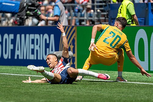 Sergino Dest Cristian Volpato during United States v Australia on 19 June 2026 at the 2026 FIFA World Cup