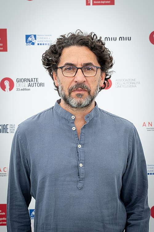 Simone Amendola at the premiere for Waiting for Ken Loach at Venice Film Festival 2026.