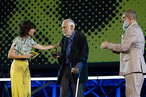 Swiss actor Jean-Luc Bideau receives a lifetime achievement award at the 79th Locarno Film Festival 2026