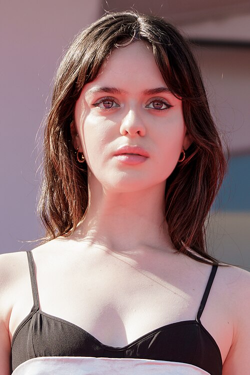 Viola Prettejohn attends the Venice Film Festival in 2025