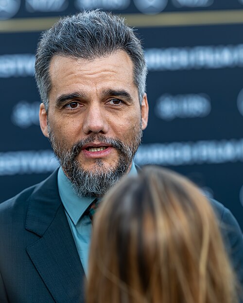 Wagner Moura on the Green Carpet at the 2025 Zurich Film Festival.