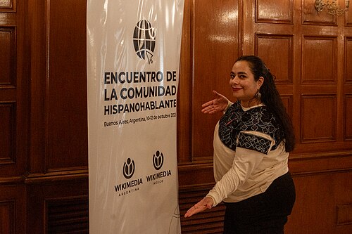 Portraits of attendees at the 2025 Spanish-Speaking Community Meeting, Buenos Aires, Argentina.