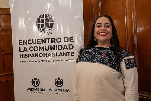 Portraits of attendees at the 2025 Spanish-Speaking Community Meeting, Buenos Aires, Argentina.