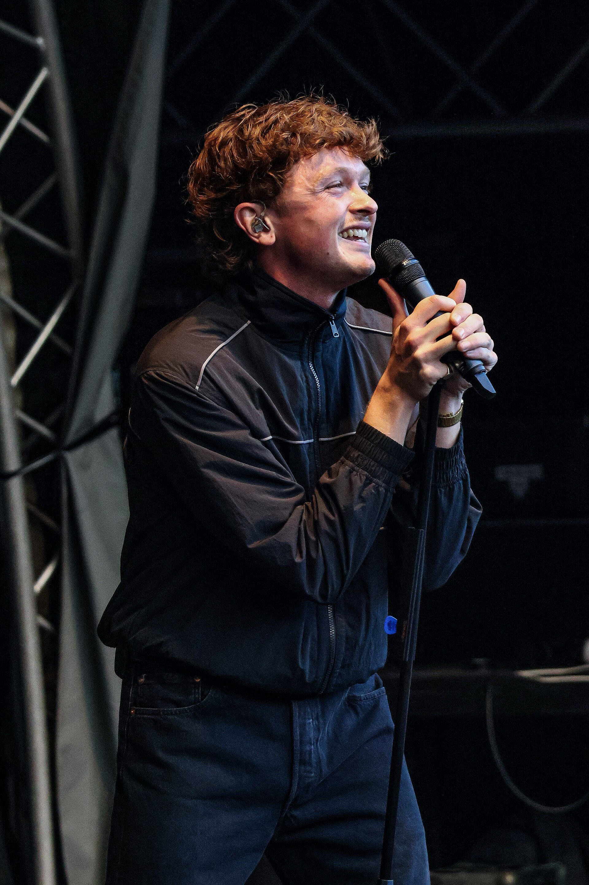 Will Linley performing at Kirstenbosch in 2026