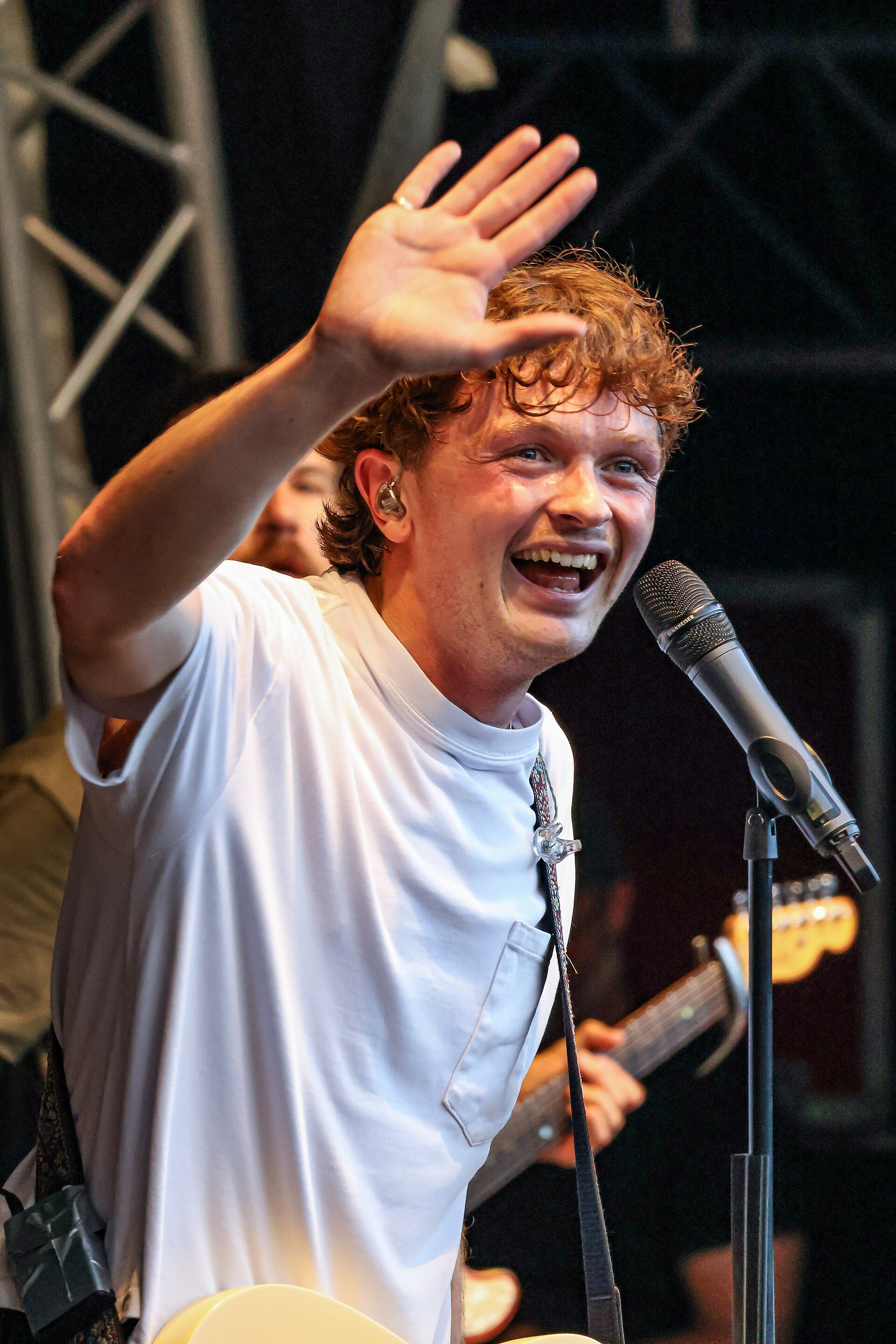 Will Linley performing at Kirstenbosch in 2026