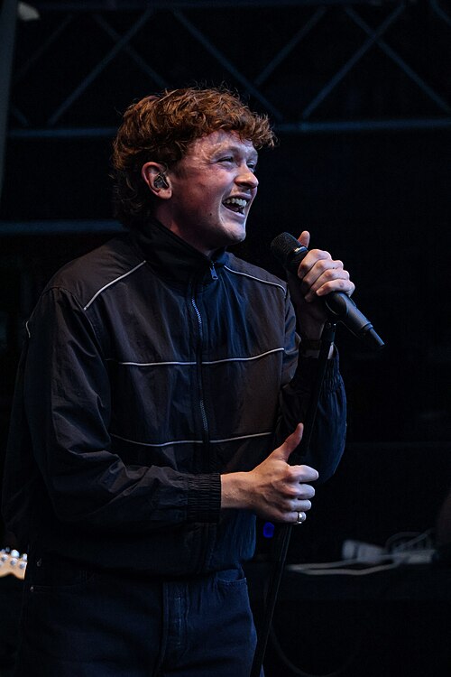 Will Linley performing at Kirstenbosch in 2026