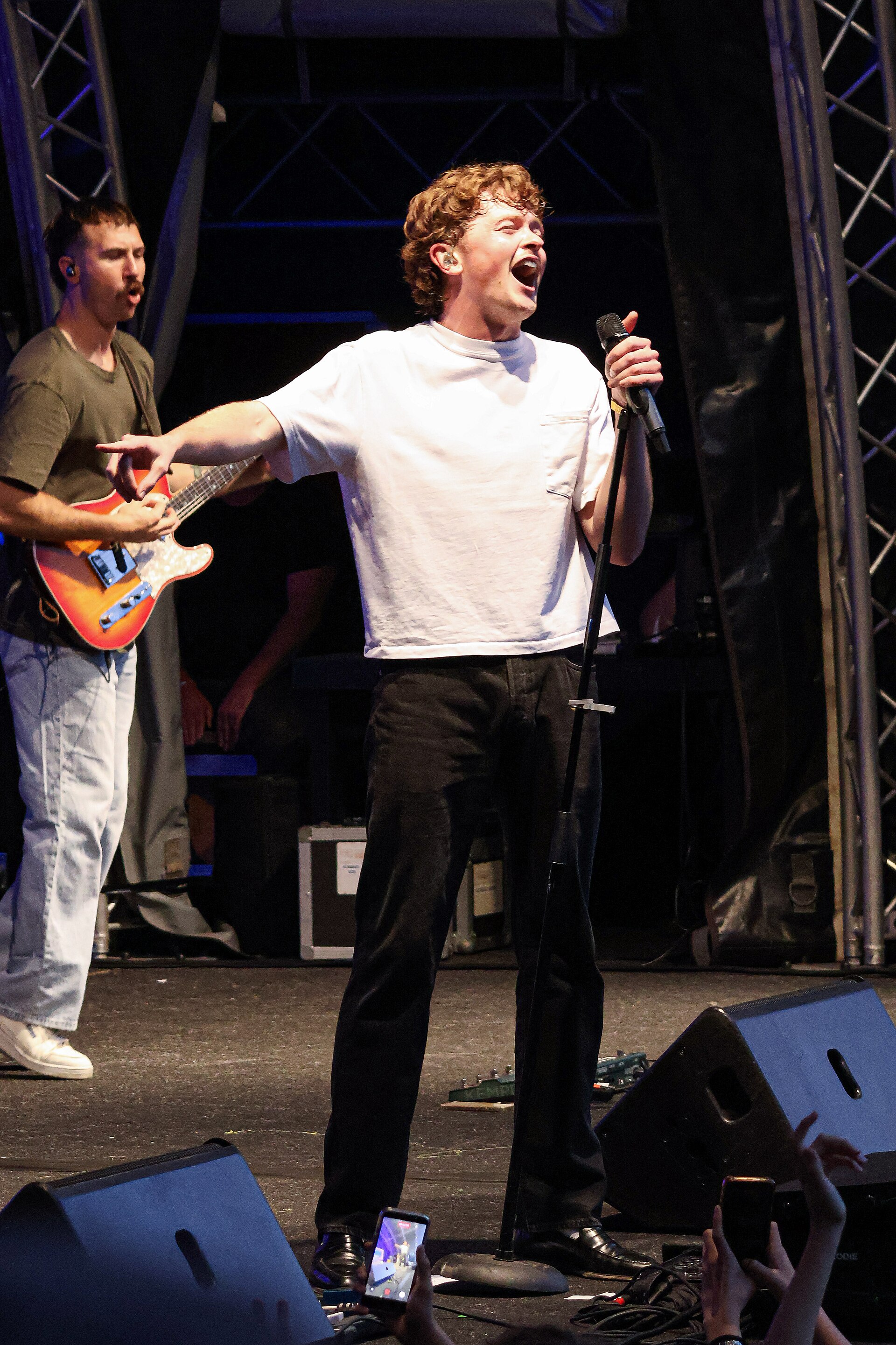 Will Linley performing at Kirstenbosch in 2026