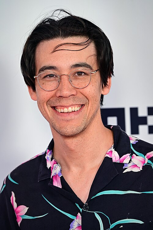 Zac Oyama at the 2026 Tribeca Festival for "Dropout Presents an Improvised Reunion for a Movie that Doesn’t Exist" - June 14, 2026