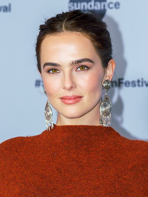 Zoey Deutch at the premiere of "Gail Daughtry and the Celebrity Sex Pass"