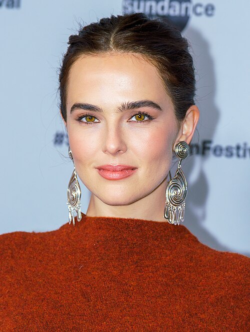 Zoey Deutch at the premiere of "Gail Daughtry and the Celebrity Sex Pass"